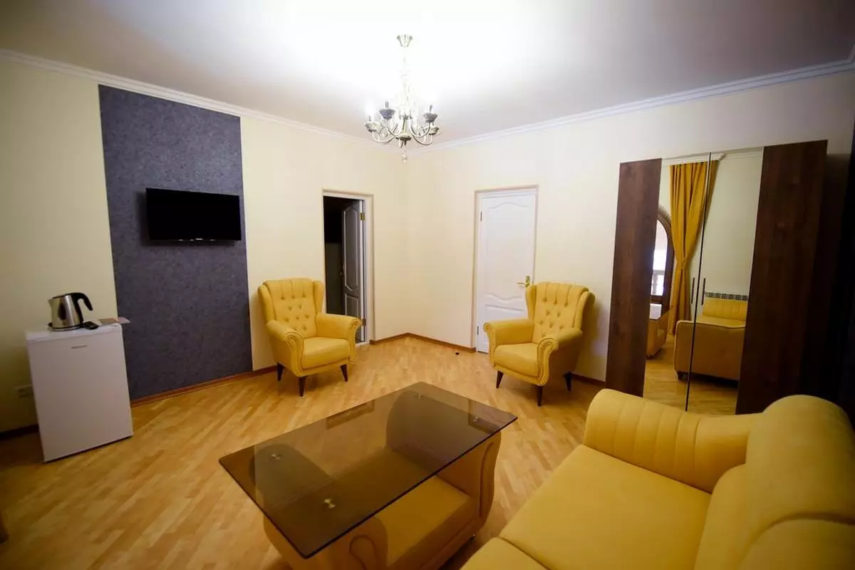 Royal Palace Hotel SINGLE ROOM (Copy).jpg